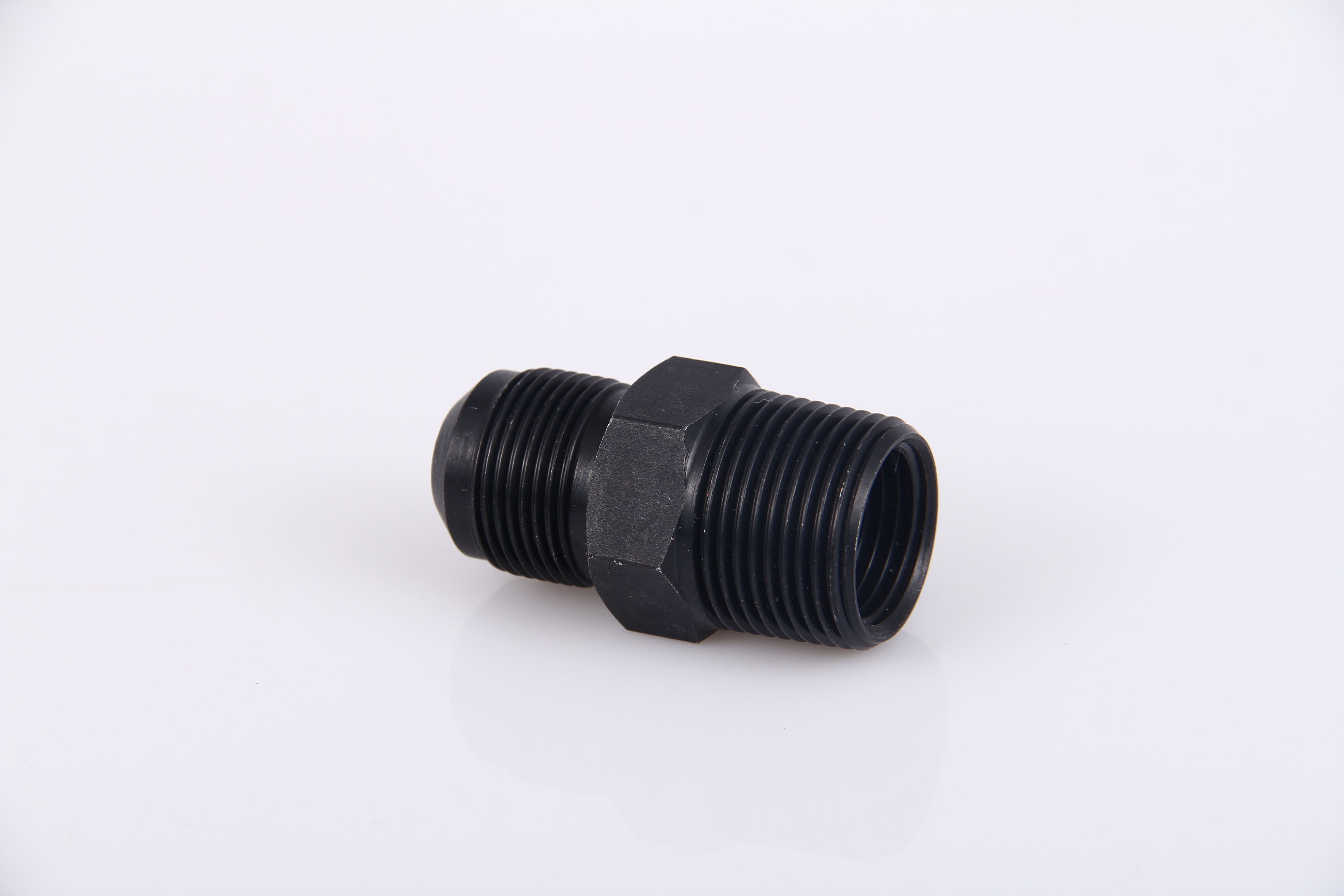 Adapters for gas connectors -Black coating （FLARE x MIP）